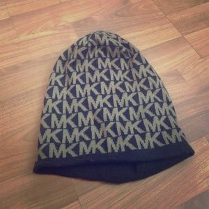 Michael Kors hat