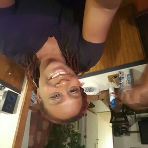 Meet your Posher, Tara