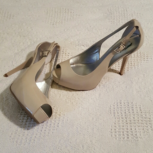 Peep toe heels
