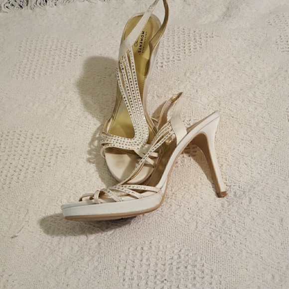 Strappy sandals