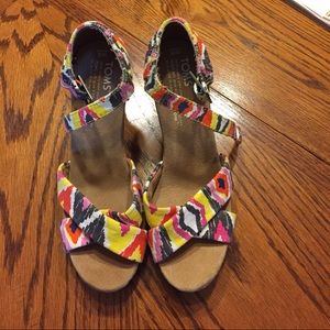 Toms Wedges