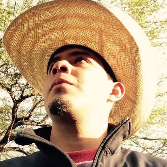 Meet your Posher, Raul - Picture 1 of 1