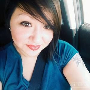 Meet your Posher, Polly