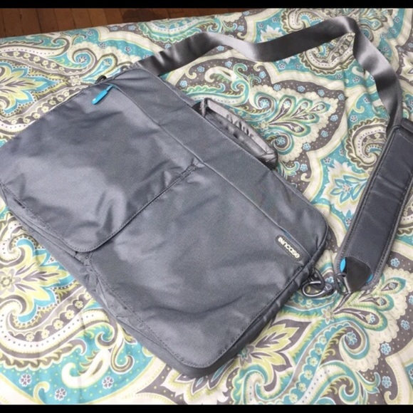 MacBook Pro Incase laptop case.