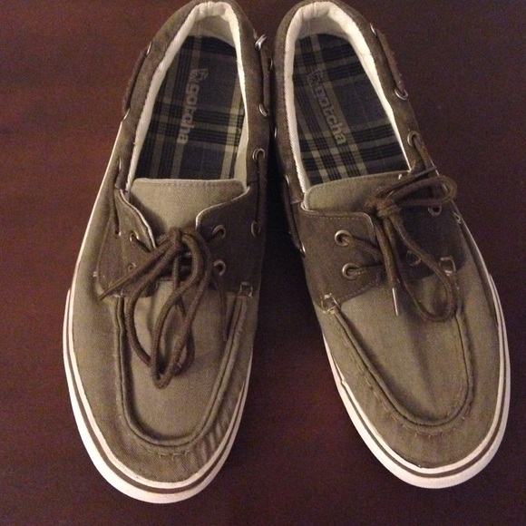 Men's Boat Shoes size 9