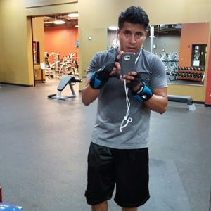 Meet your Posher, Matias