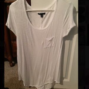 American Eagle hi low tee