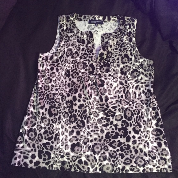 Jones New York animal print tank