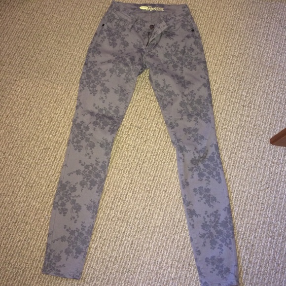 Patterned Skinny Pants - Picture 1 of 1