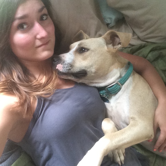 Meet your Posher, Shelby - Picture 4 of 4