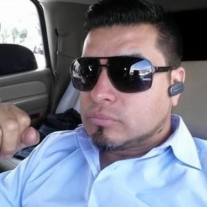 Meet your Posher, Carlos