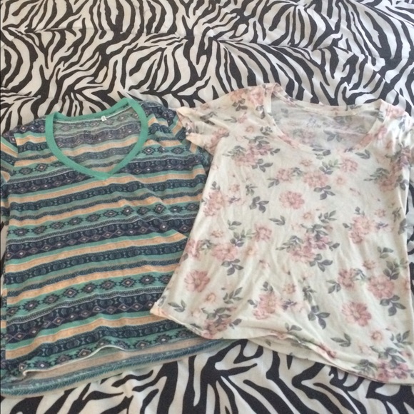‼️SALE‼️Graphic Tshirts from Pacsun