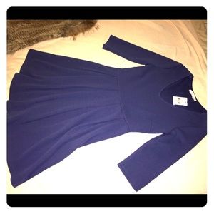 Blue flirty long sleeve dress!