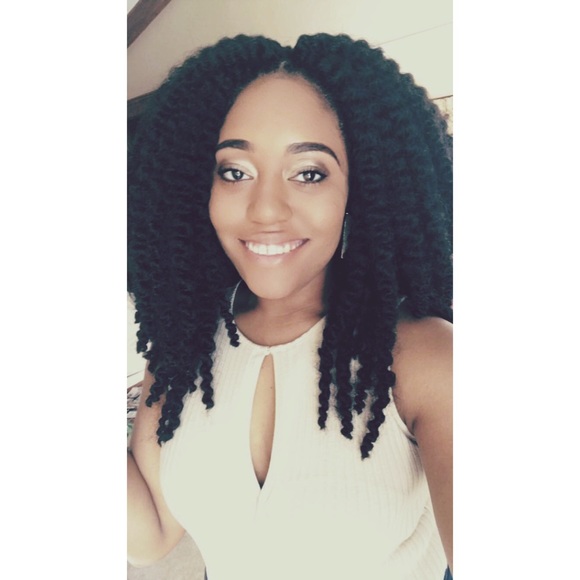 Meet the Posher - Picture 4 of 4