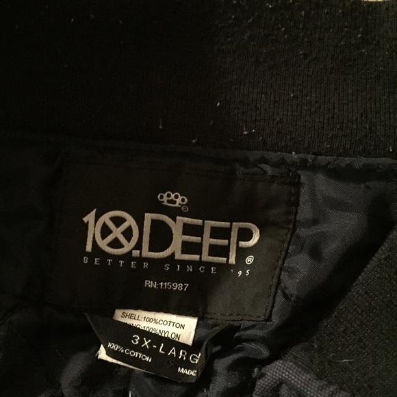 10 Deep varsity jacket - Picture 3 of 4