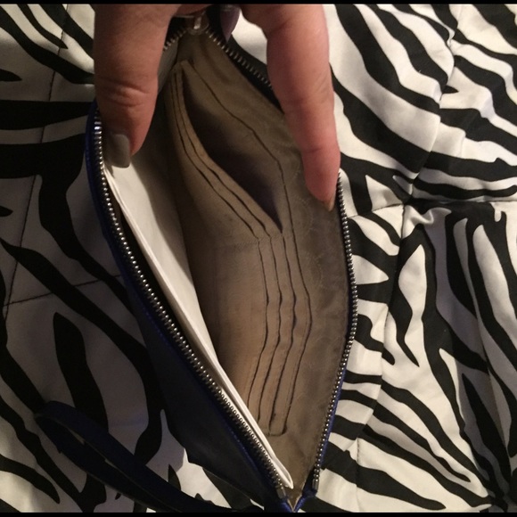 Michael KORS clutch - Picture 2 of 2