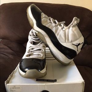 Jordan 11 (Concord)