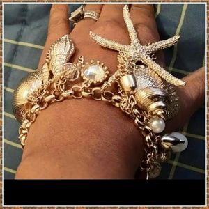 🎉FLASH SALE🎉UNDER THE SEA BRACELET