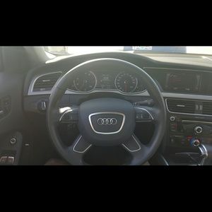 Meet your Posher, Adrian