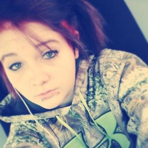 Meet your Posher, Brittany