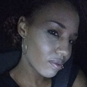 Meet your Posher, Monique