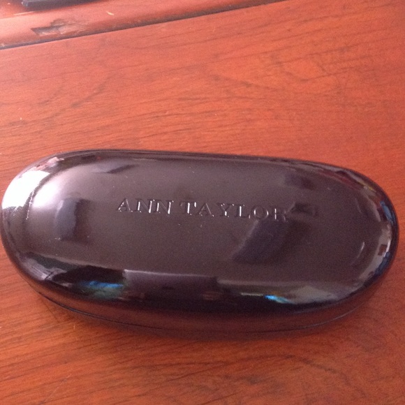 Sunglasses - Picture 2 of 3