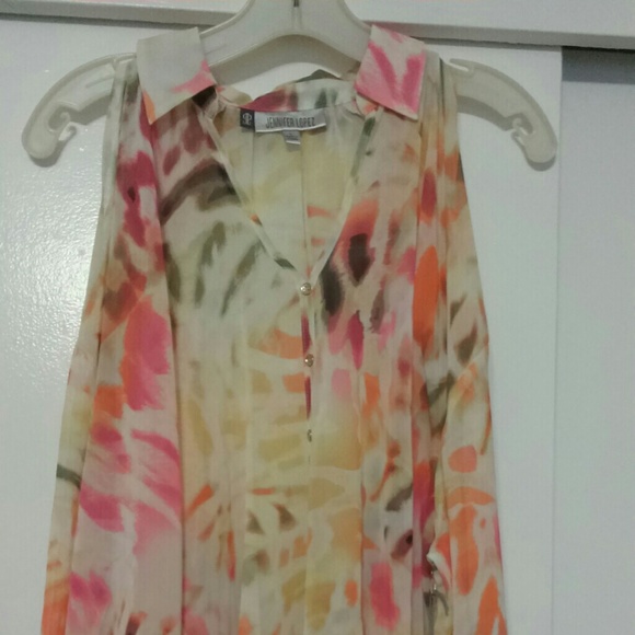 NEW w tag Jennifer Lopez cold shoulder blouse
