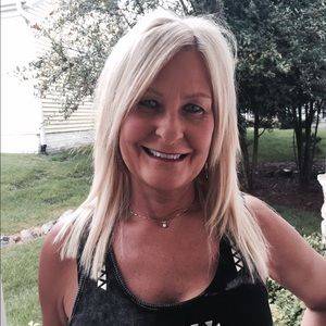 Meet your Posher, Lynne