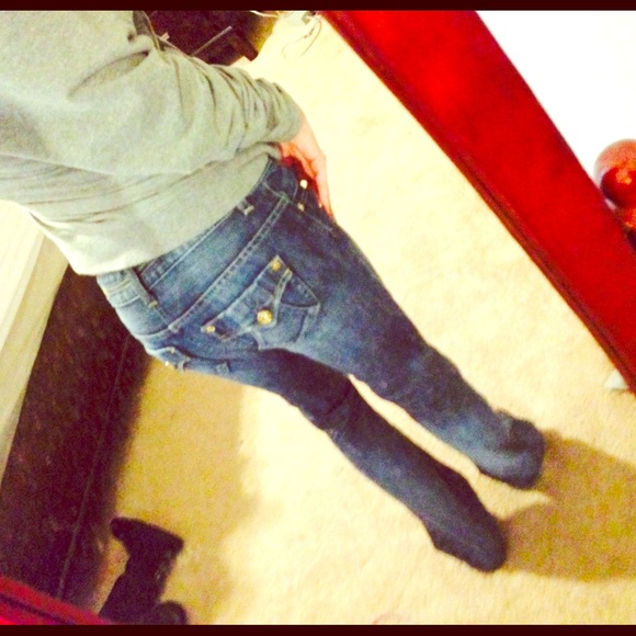 Guess bootleg jeans size 26