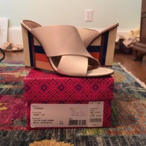 Tory Burch Ivory Color Cube Mule