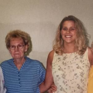 Meet your Posher, Kelli