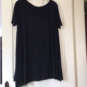 BRANDY MELVILLE DRESS. never worn