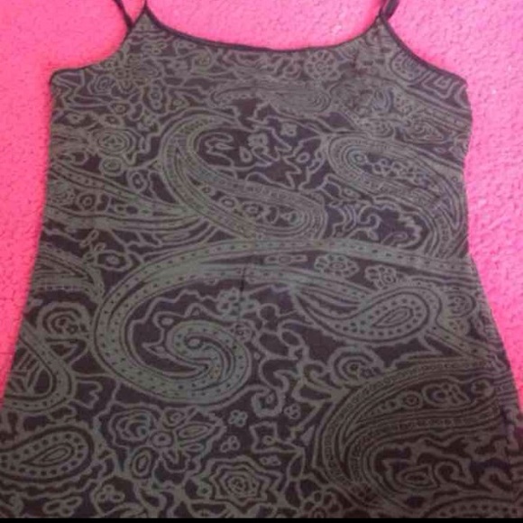 3 tank top bundle - Picture 2 of 4