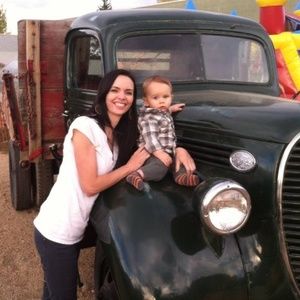 Meet your Posher, Sally