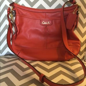 🎀😍SALE!😍🎀 Coach Ashley Leather Crossbody Bag