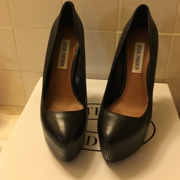 Black sexy high heels