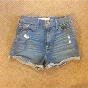 Hollister high waisted shorts