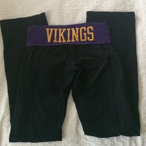 Victoria's Secret NFL Pink Vikings Yoga Pants