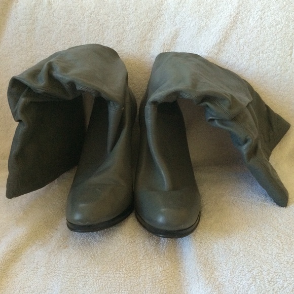 Cathy Jean Gray Scrunch Shaft High Heel Boots - Picture 2 of 4