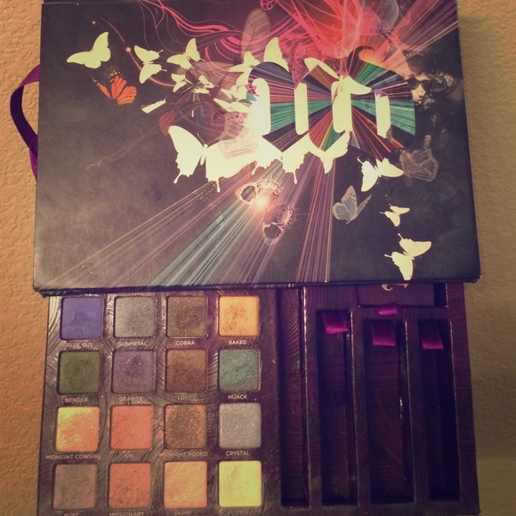 Urban decay makeup palette