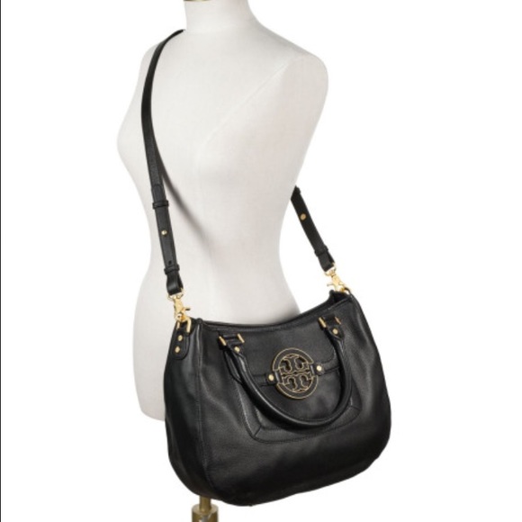 NWT ๐ฏ Authentic Black Tory Burch Amanda Hobo - Picture 4 of 4