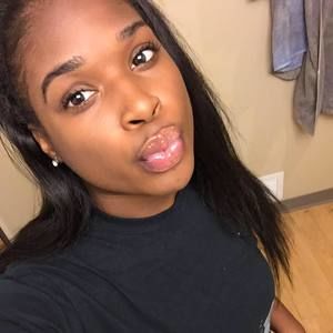 Meet your Posher, Fayth