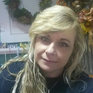 Meet your Posher, Stacy