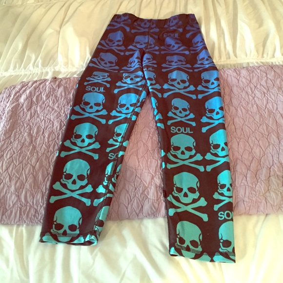 Zara Terez for SoulCycle Ombré Skull Capris