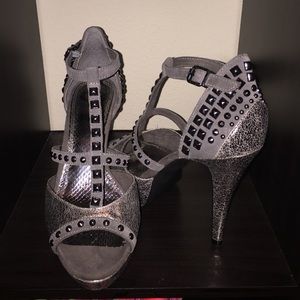 gianni bini grey and silver studded heels