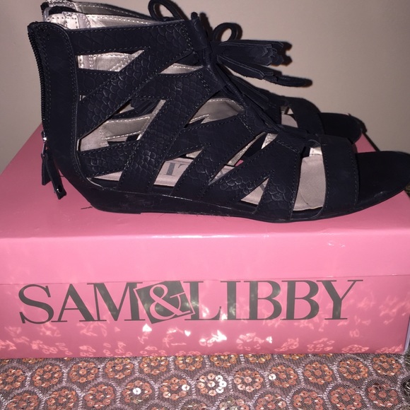 Lace up black sandals