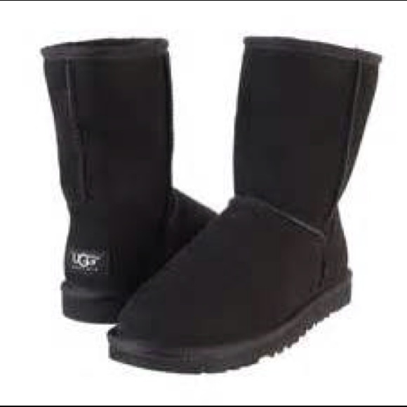 Uggs TAKING OFFERS