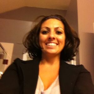 Meet your Posher, Amy