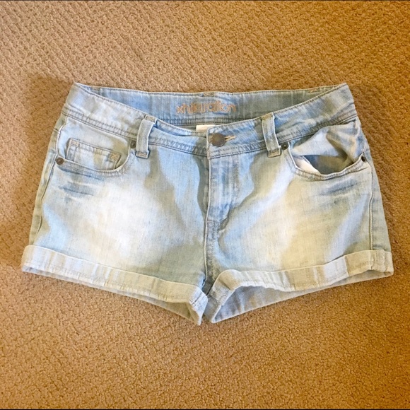 Xhilaration shorts