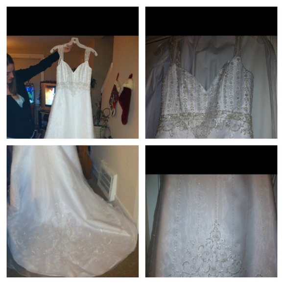 Beautiful Wedding Dress-Tags Attached ๐ฐ๐๐๐๐๐ - Picture 1 of 4